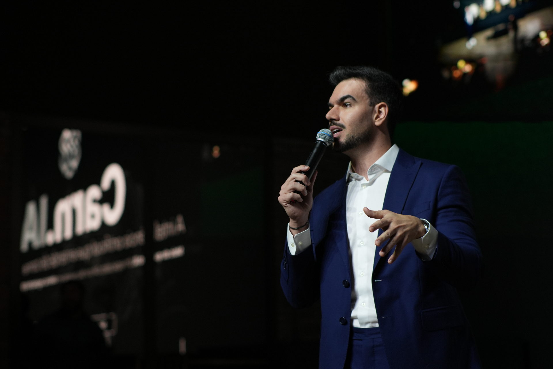 Palestrante no palco